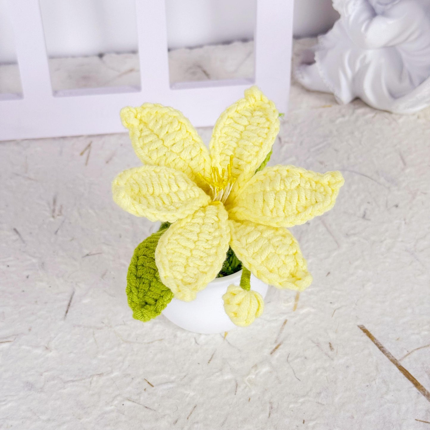 Handmade Crochet Lily in Pot, Mini Crochet Flower in Pot, Elegant Floral Decor, Crochet Decoration, Home Table Decor, Teacher Gifts