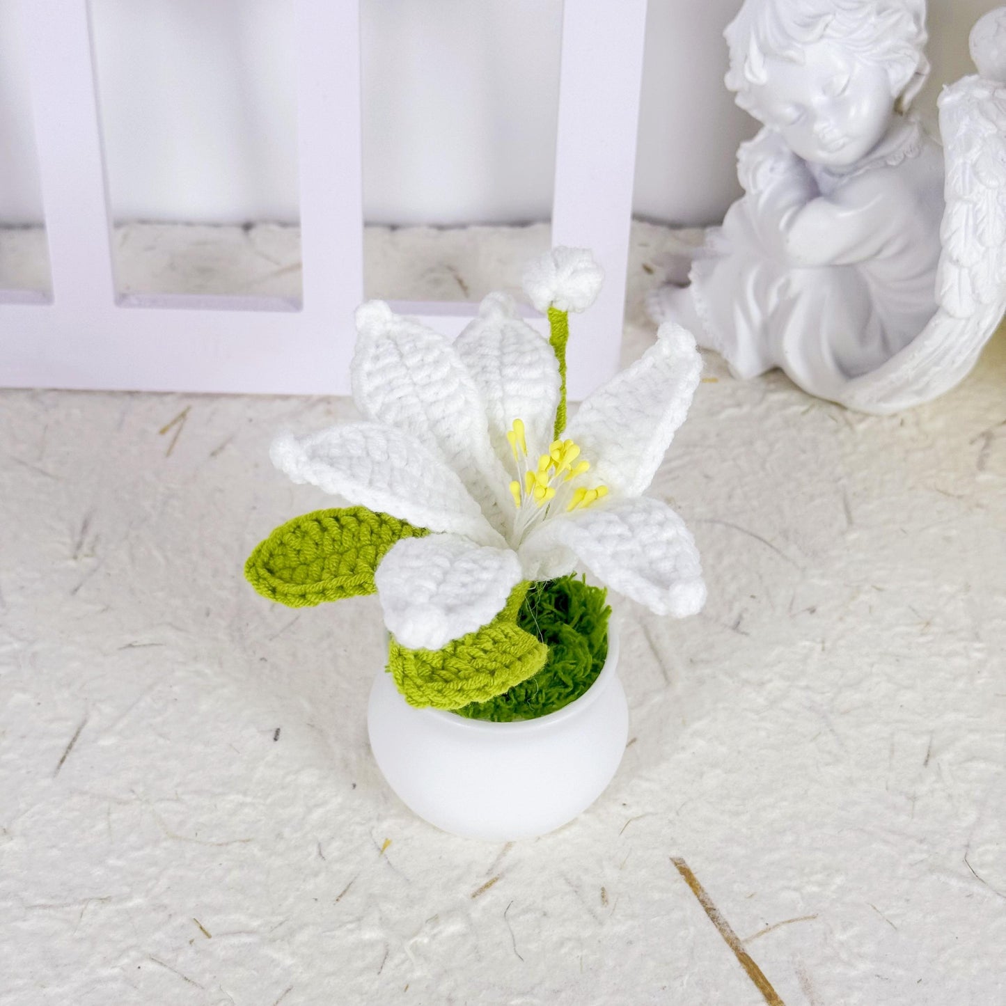 Handmade Crochet Lily in Pot, Mini Crochet Flower in Pot, Elegant Floral Decor, Crochet Decoration, Home Table Decor, Teacher Gifts