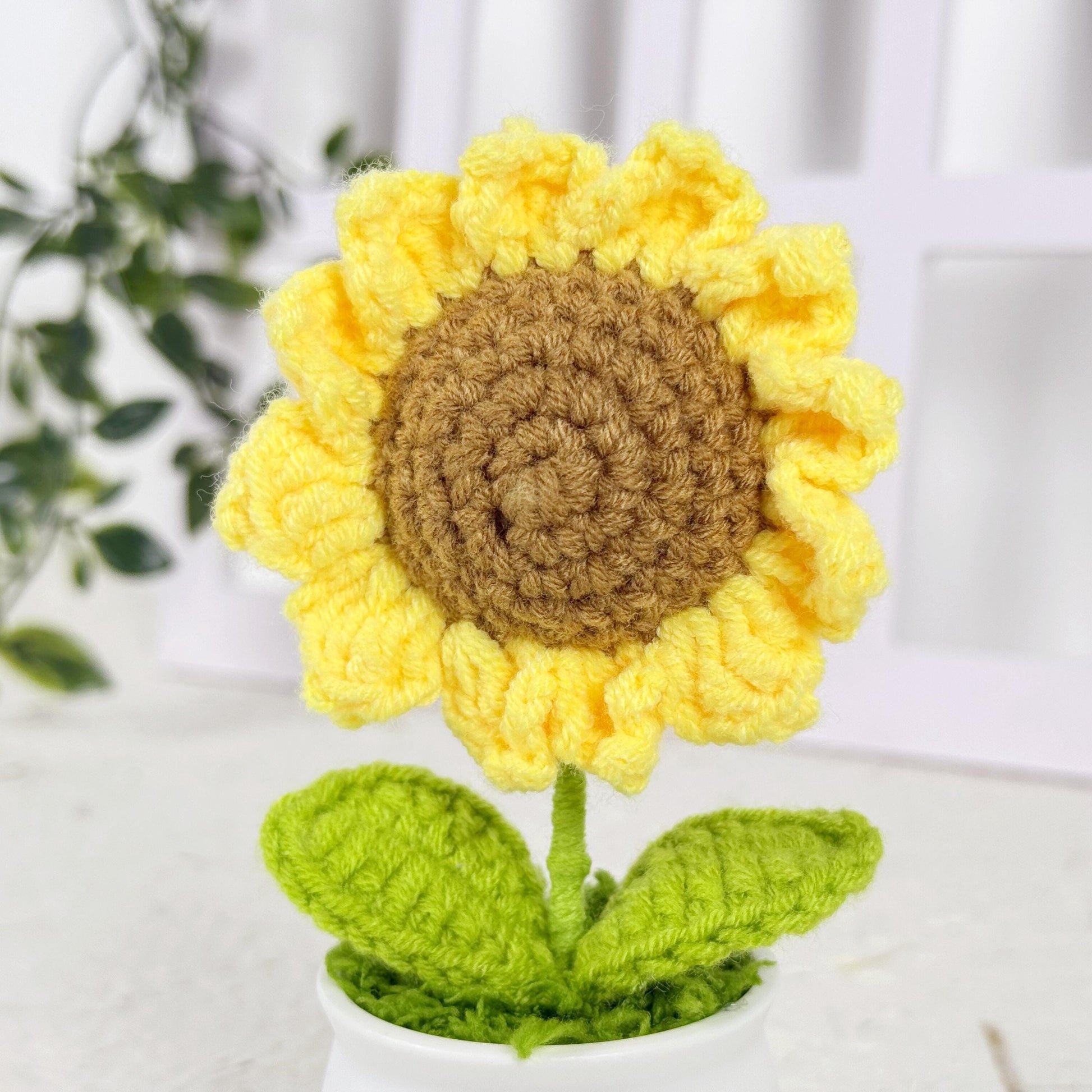 Handmade Finished Crochet Sunflower Pot, Sunflower Decor, Cute Crochet Flower, Crochet Decoration, Home Table Decor, Wedding Decor