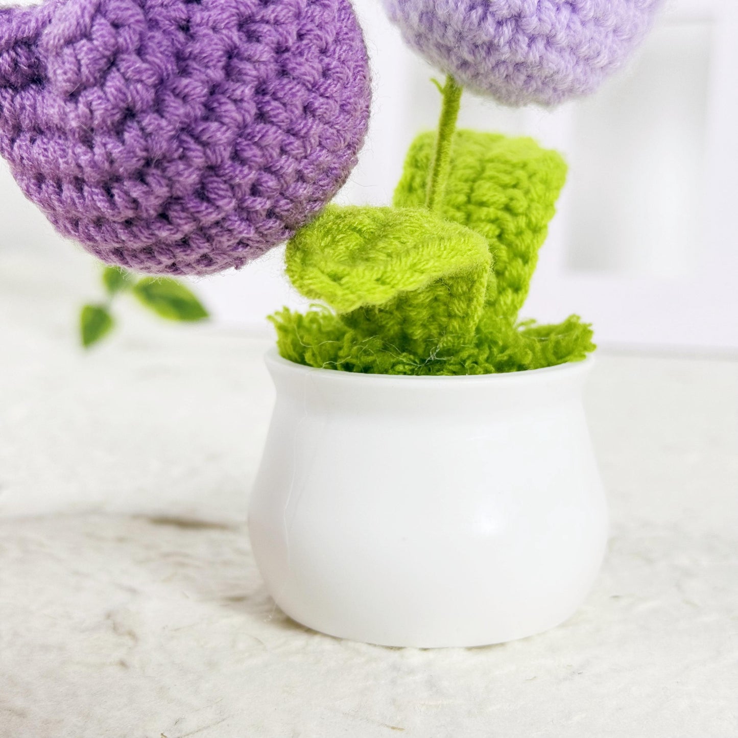 Handmade Crochet Tulip Flower Pot, Mini Crochet Flowers, Decorative Plants, Tulip Decor, Forever Blooming Floral Decor, Unique Gift