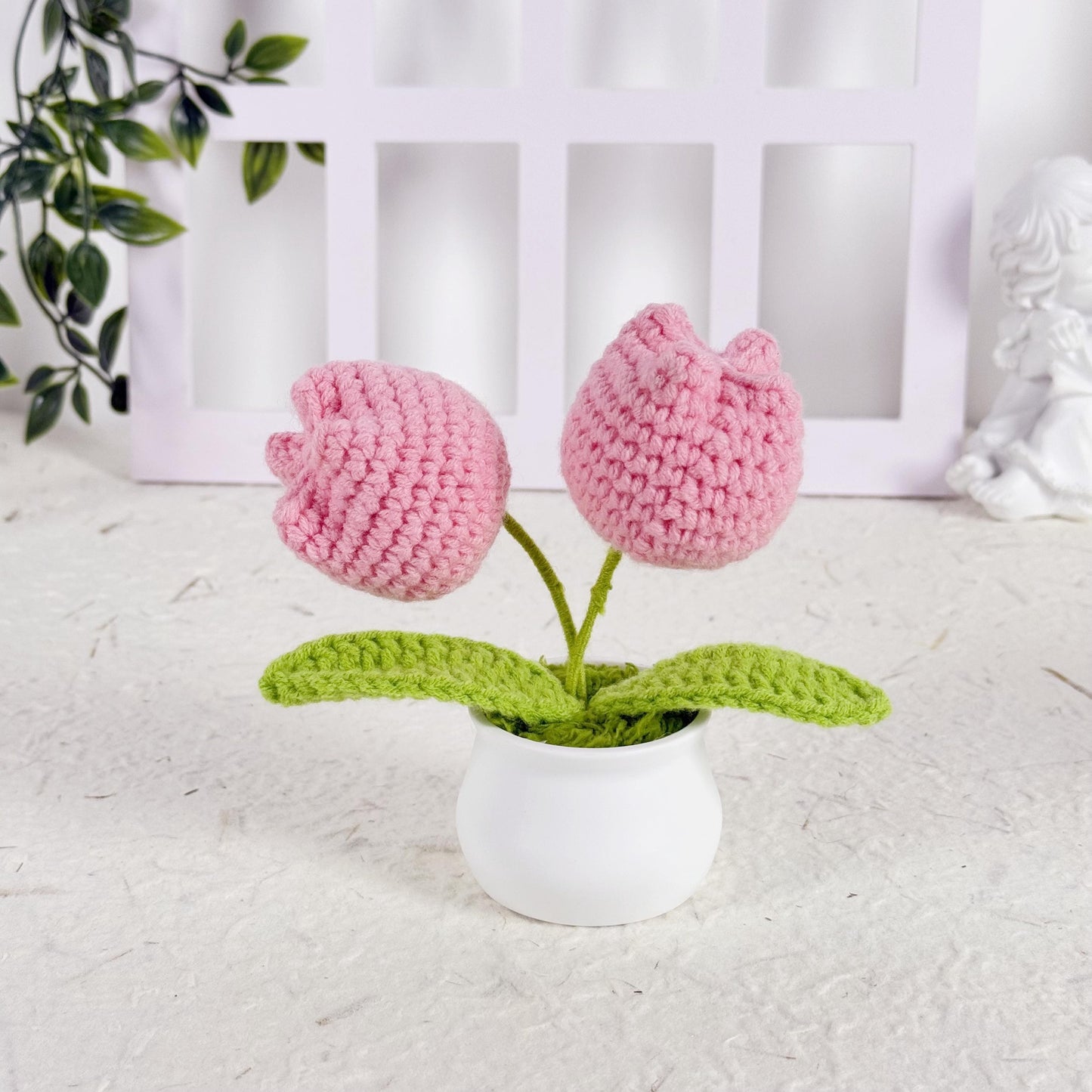 Handmade Crochet Tulip Flower Pot, Crochet Tulip Flower, Finished Handmade Flowers,Personalized Gift for Lover, Home Decoration, Desk Decor