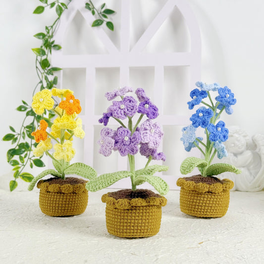 Crochet Forget-Me-Nots Potted Flower Gift Desk Accessory Knitted flowers Crochet Bouquet Gift for Housewarming Flower Arrangement Gift