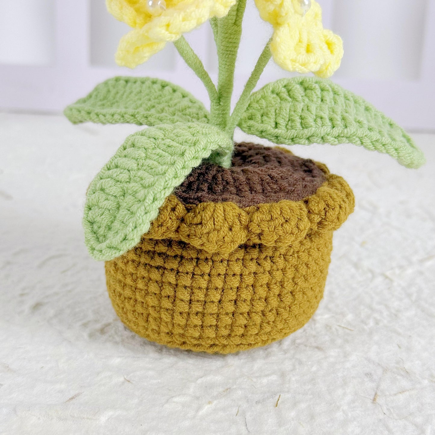 Crochet Forget-Me-Nots Potted Flower Gift Desk Accessory Knitted flowers Crochet Bouquet Gift for Housewarming Flower Arrangement Gift