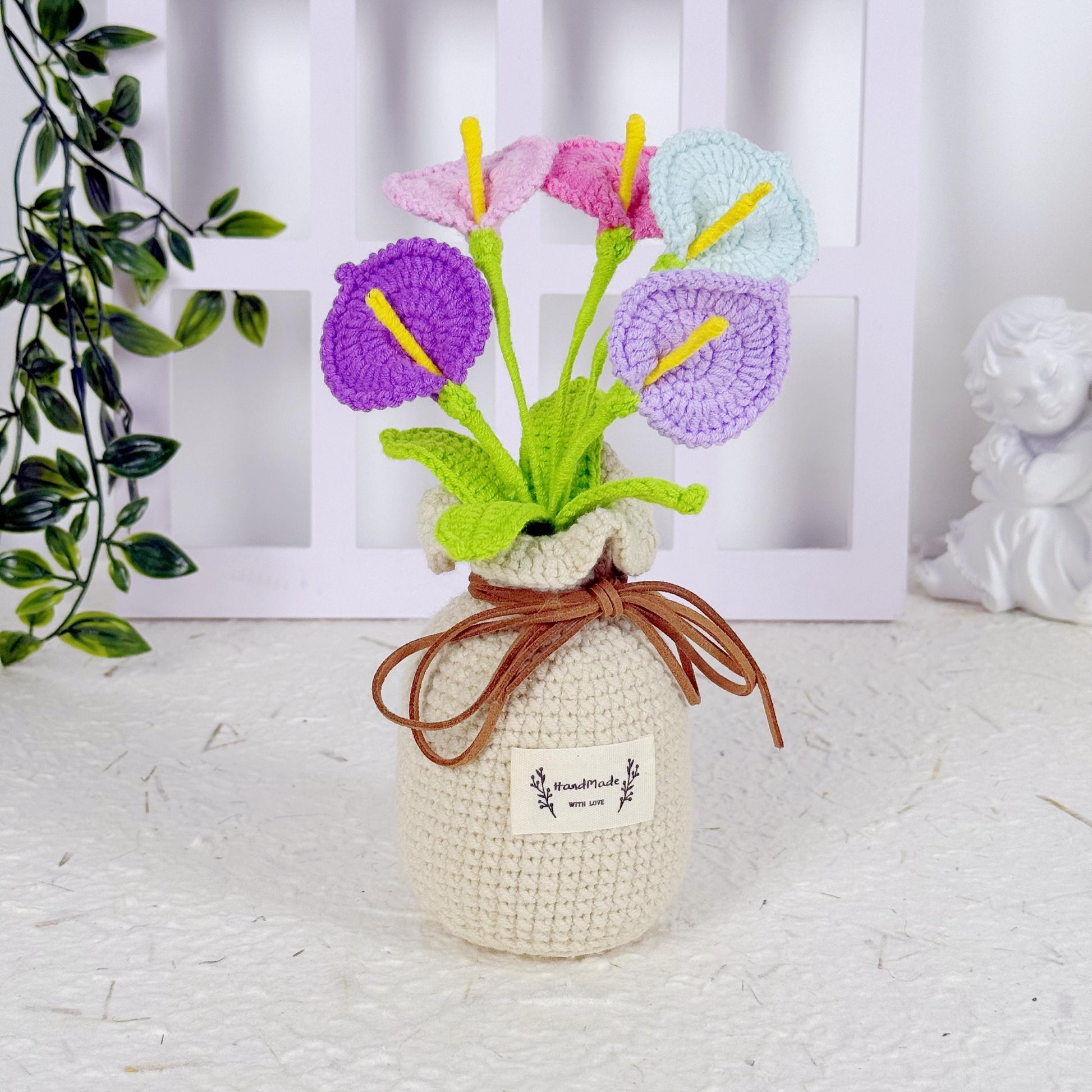 Crochet Calla Lily in Pot, Custom Crochet Flower, Forever Flower, Office Gifts, Wedding Bouquet, Bouquets and Arrangements, Crochet Gift