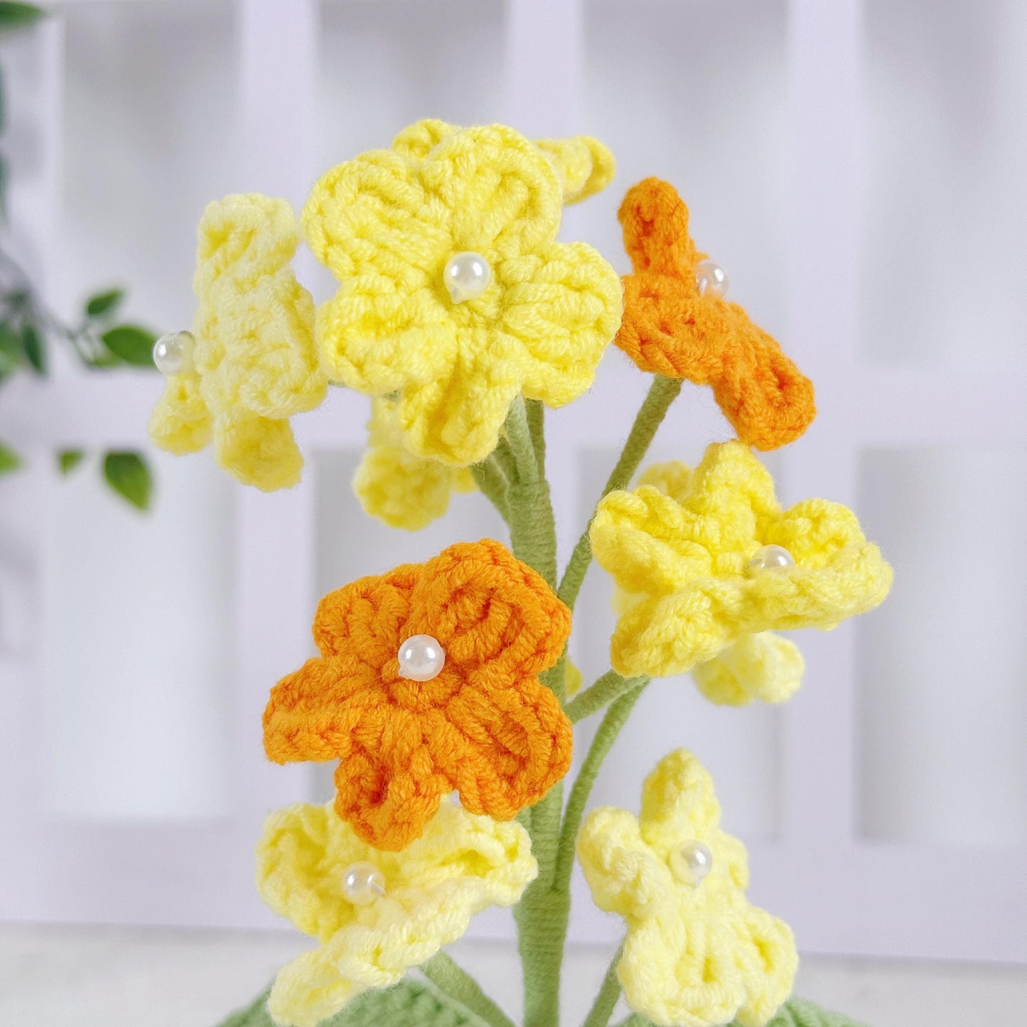 Crochet Forget-Me-Nots Potted Flower Gift Desk Accessory Knitted flowers Crochet Bouquet Gift for Housewarming Flower Arrangement Gift