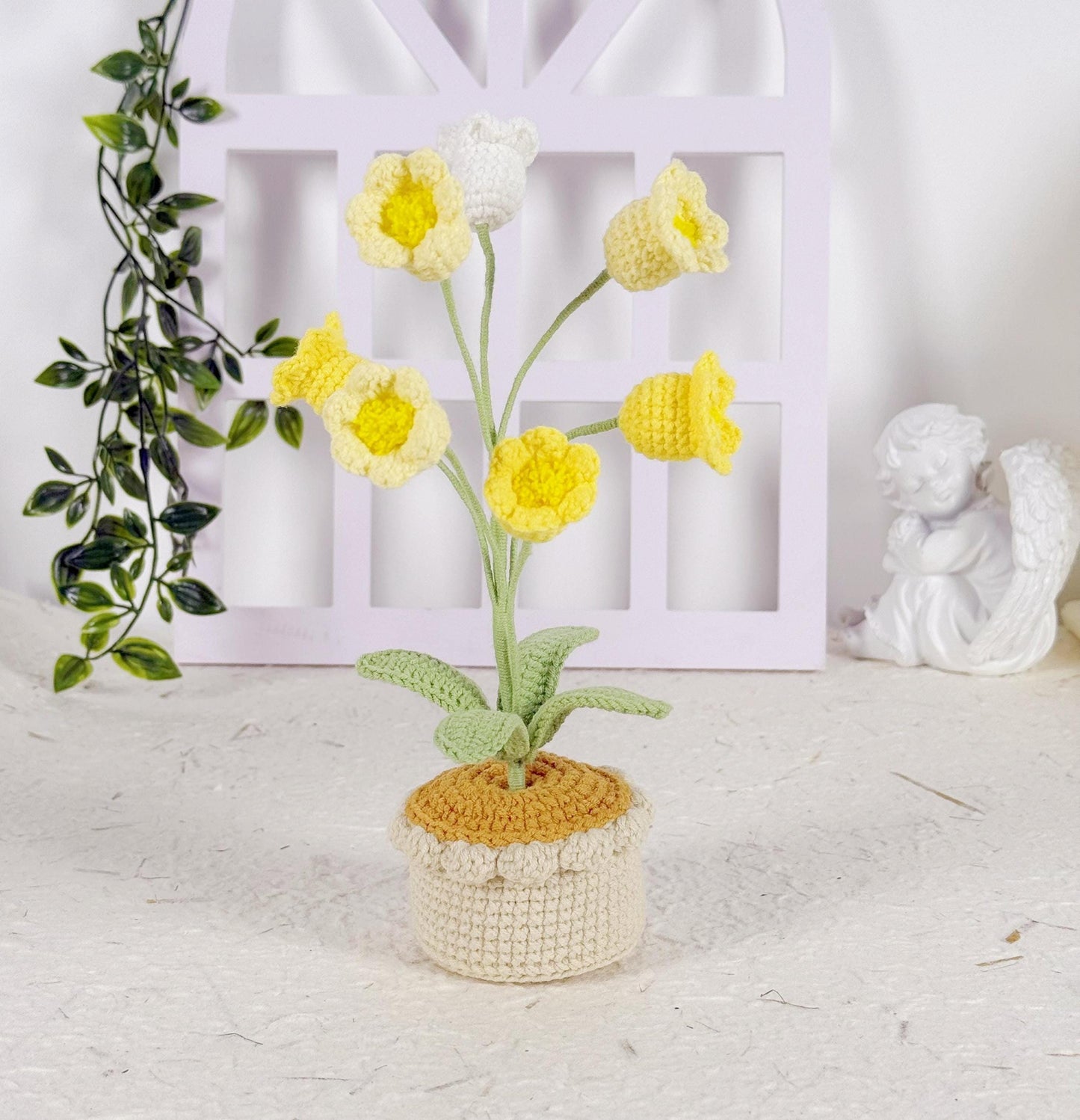 Crochet Flower in Pot, Crochet Lily of the Valley, Crochet Lily, Graduation Gift, Birthday Gift, Gift for Her with Custom Tags, Crochet Gift