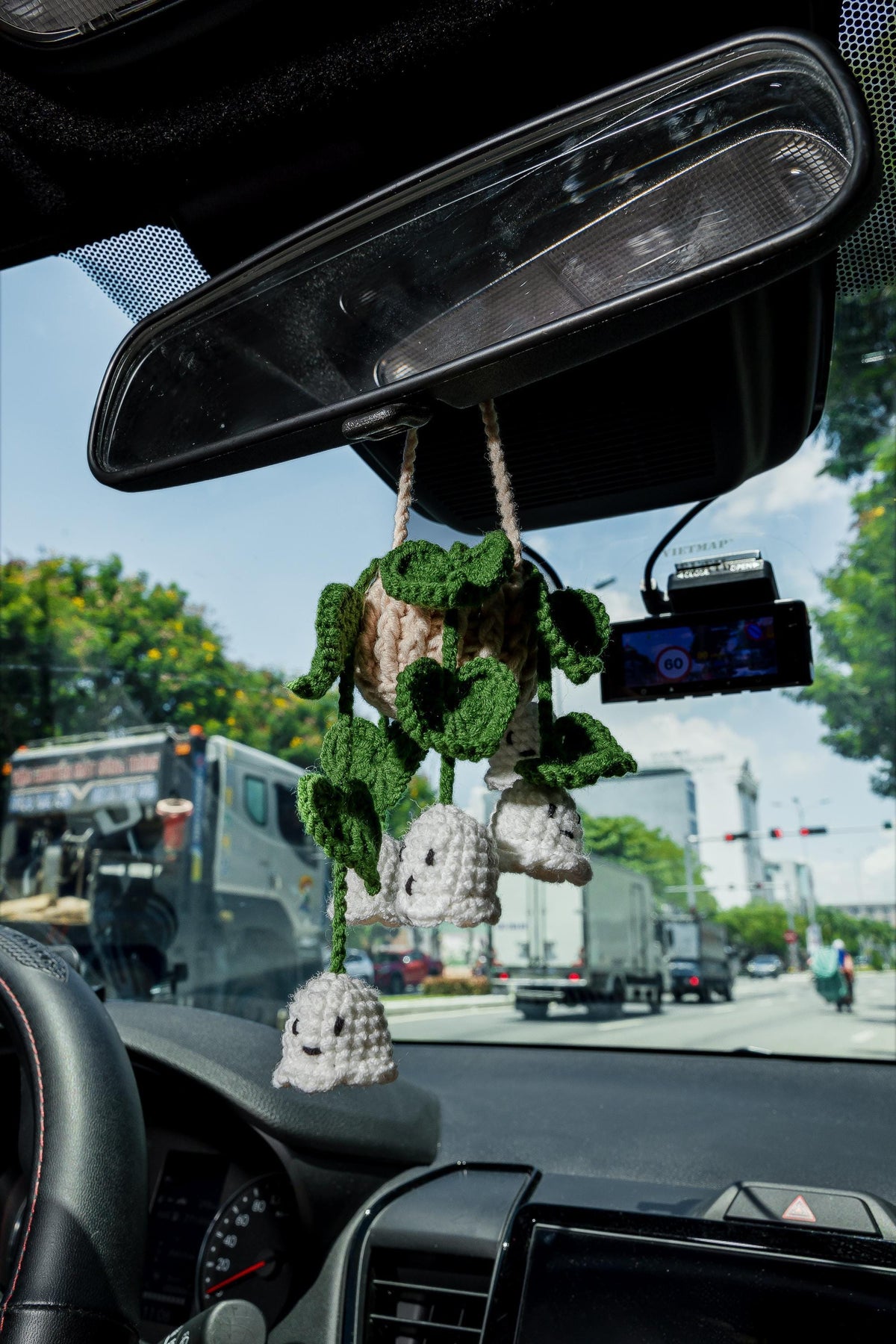 Crochet Ghost Flower Car Hanging: Halloween Plant Decor