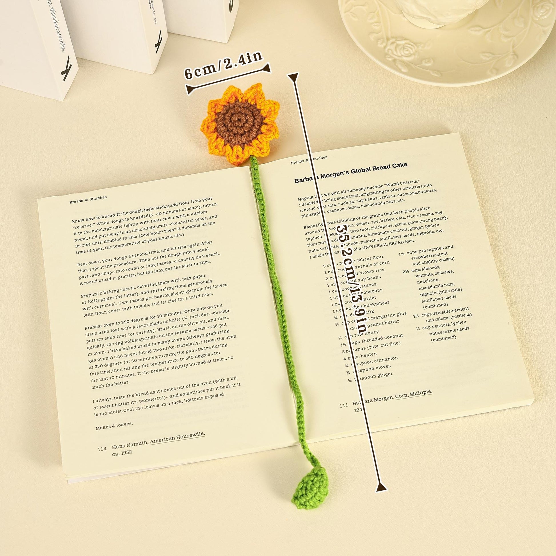 Bee Bookmark, Handmade Crochet Bookish Accessory, Bookmarkers, Gift for Book Lover, Present for a Reader, Crochet Floral Bookmark