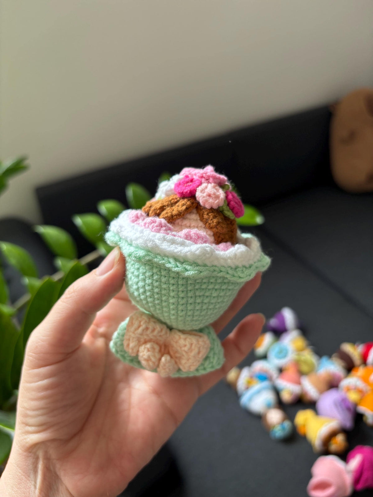 Reversible Crochet Flower Princess Doll, Handmade Flower Bouquet, 2-in-1 Doll & Flower Gift,  Cute Handmade Doll, Gift for Mom Daughter