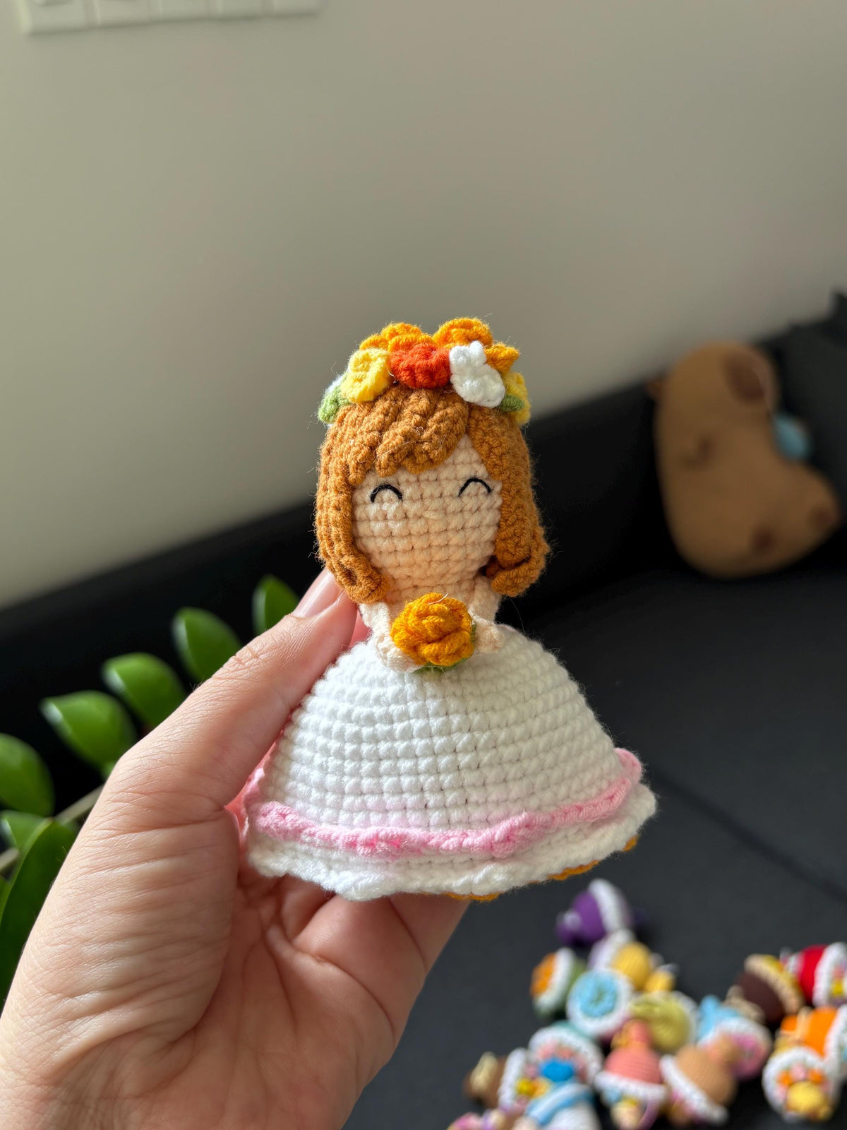 Reversible Crochet Flower Princess Doll, Handmade Flower Bouquet, 2-in-1 Doll & Flower Gift,  Cute Handmade Doll, Gift for Mom Daughter
