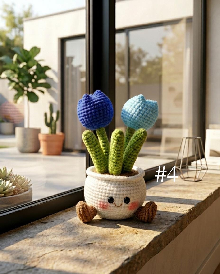 Smiling Tulip Flower Crochet Pot, Handmade Crochet Flower, Cute Desk Decor, Cheer Up & Stress Relief Gift, Handmade Gift, Gift For Her