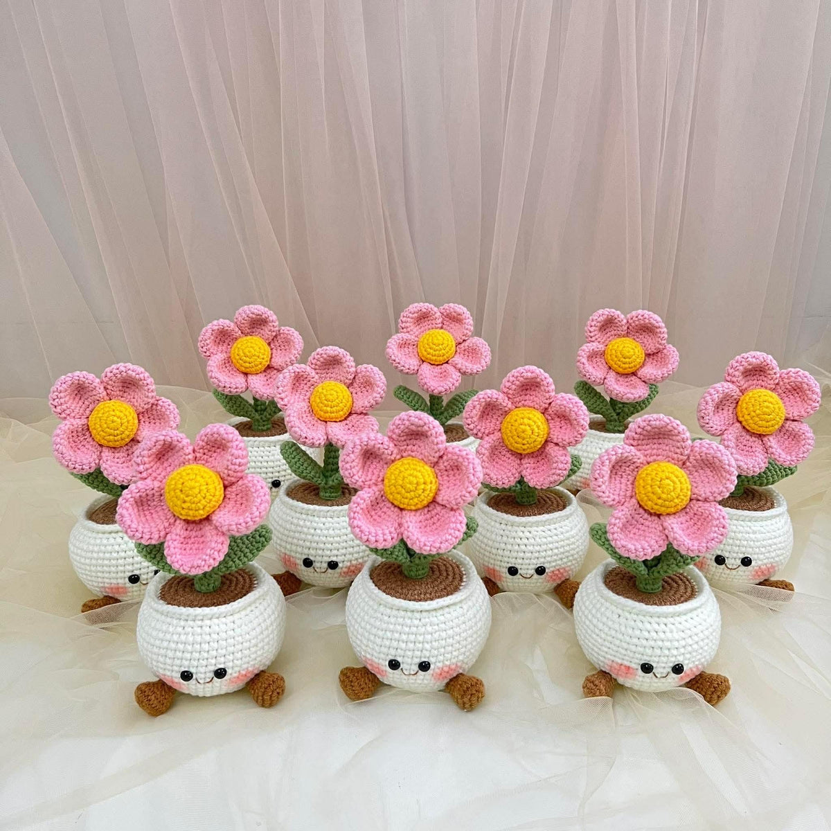 Handmade Crochet Smiling Flower Pot - Desk Decor Gift, Cheer Up & Stress Relief Gift, Sweet Gift for Mom, Mother’s Day Gift