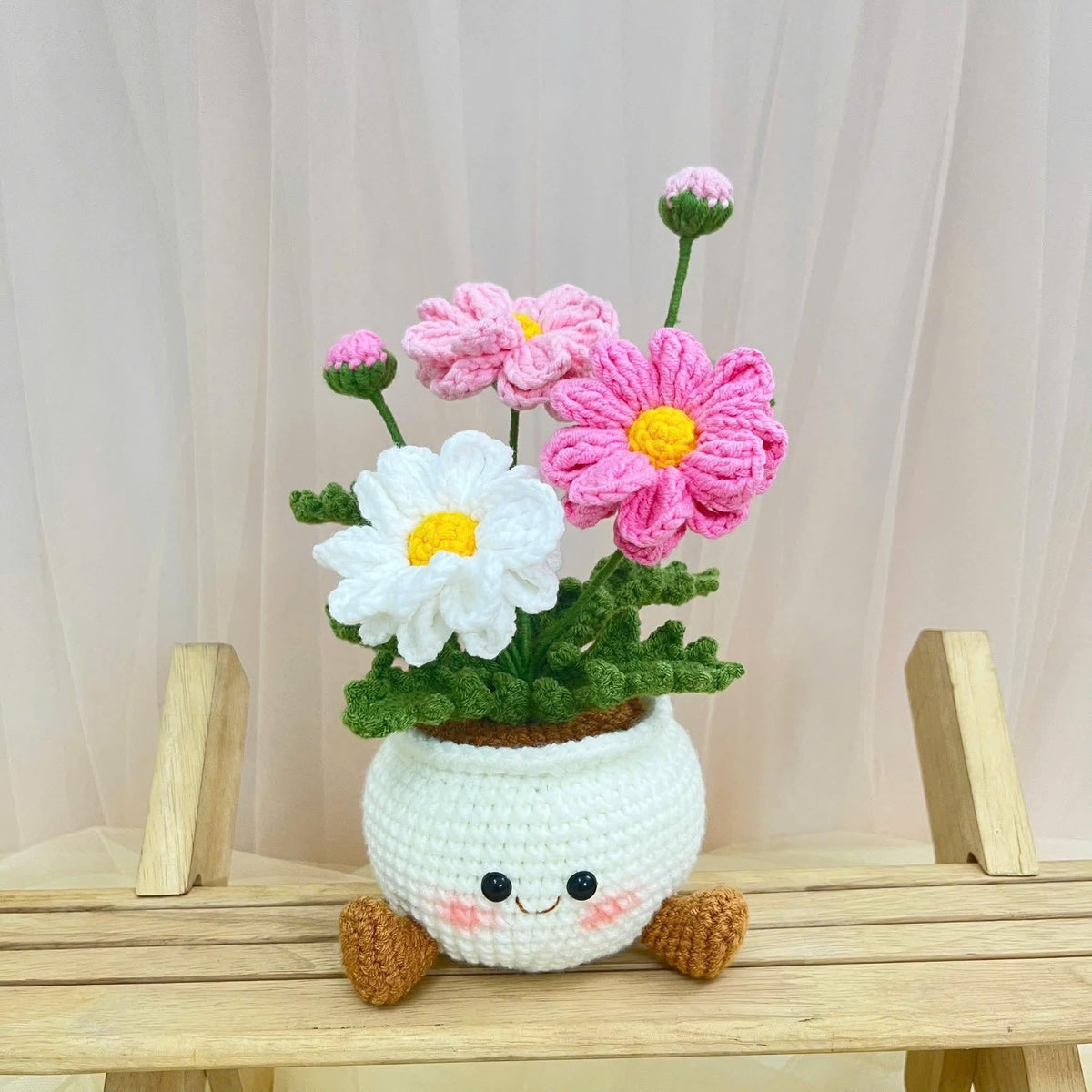 Handmade Crochet Daisy Pot | Smiling Flower Decor | Cute Desk Decor | Gift for Mom | Office Desk Decoration | Happy Mood Gift