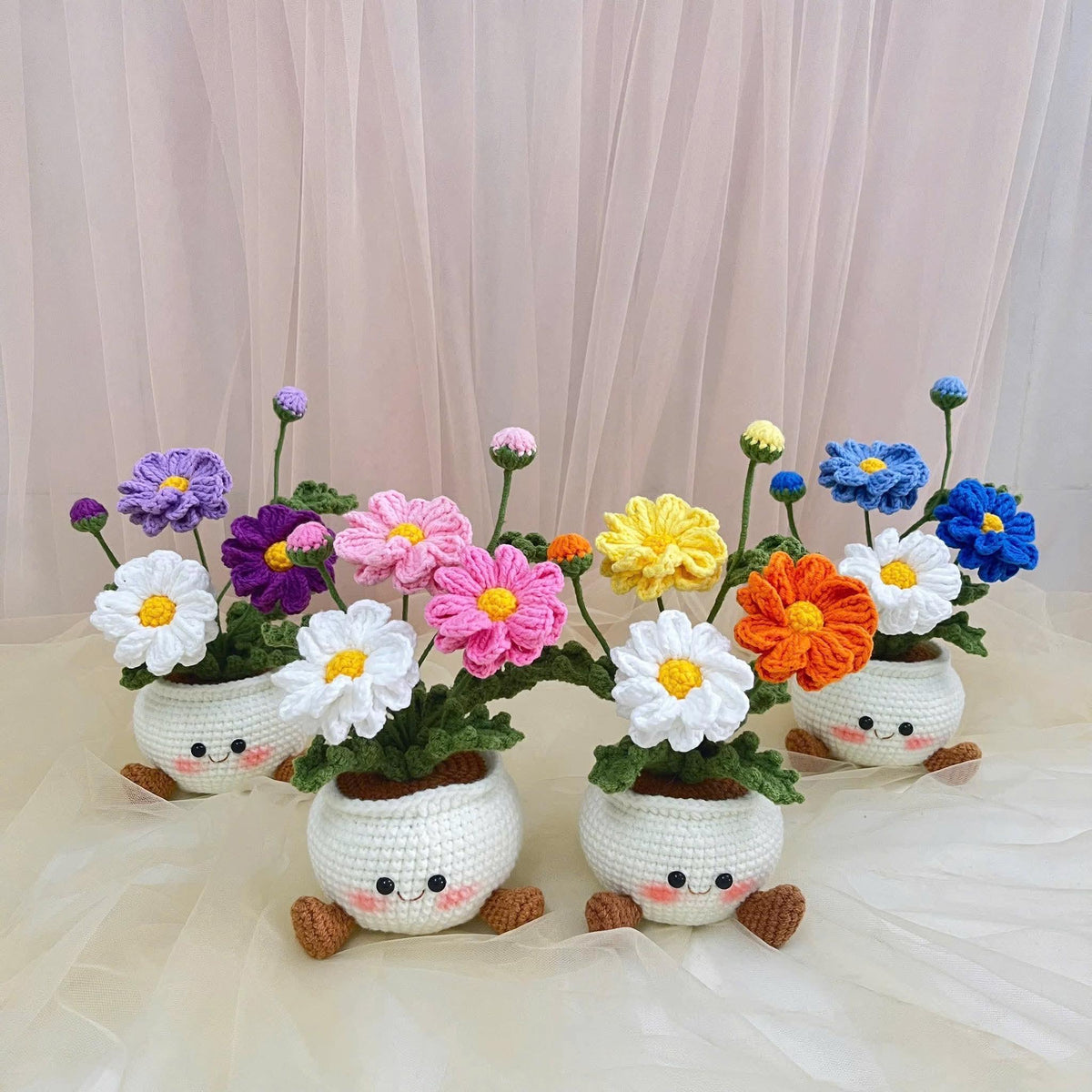 Handmade Crochet Daisy Pot | Smiling Flower Decor | Cute Desk Decor | Gift for Mom | Office Desk Decoration | Happy Mood Gift