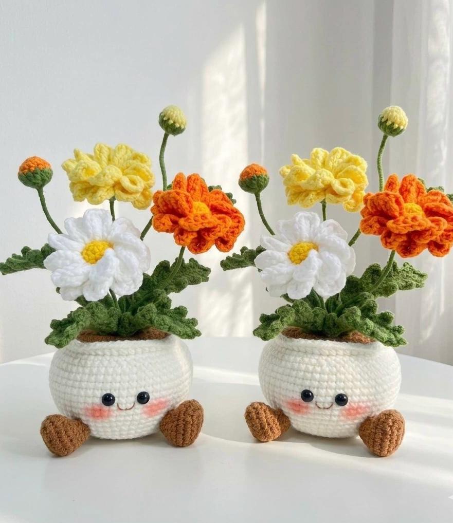 Handmade Crochet Daisy Pot | Smiling Flower Decor | Cute Desk Decor | Gift for Mom | Office Desk Decoration | Happy Mood Gift
