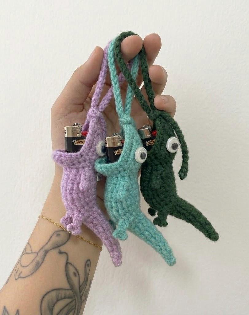 Handmade Lizard Crochet, Funny Crochet Lizard Lighter Holder, Handmade Gecko Case, Crazy Cute Pocket Accessory, Gift for Him, Father’s