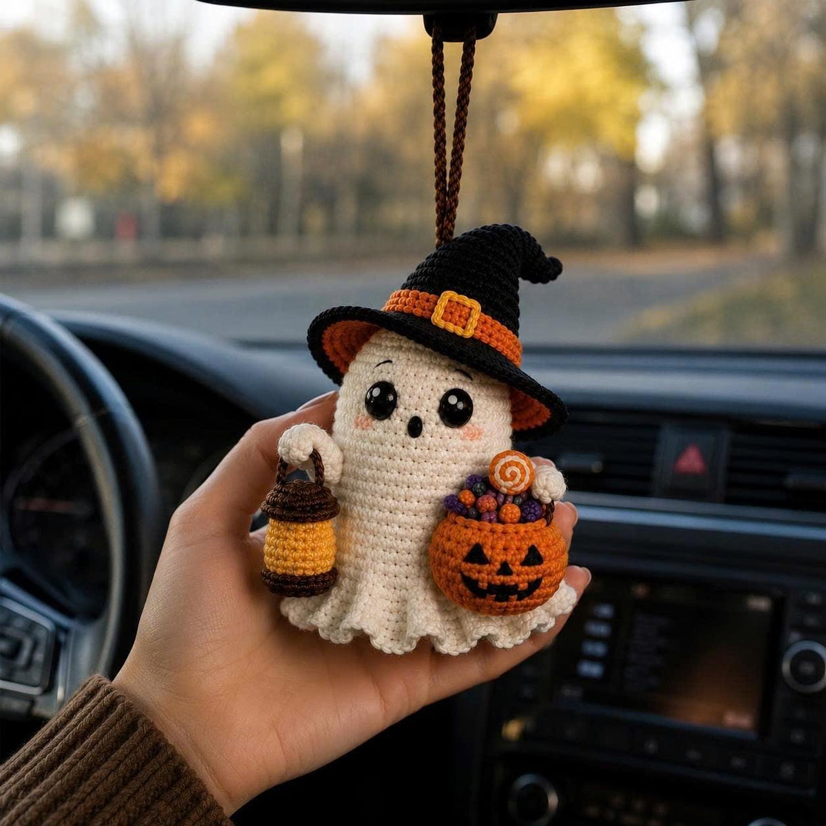 Crochet Ghost Car Charm, Handmade Halloween Mirror Accessory, Cute Spooky Car Decor, Amigurumi Ghost Hanging, Halloween Gift